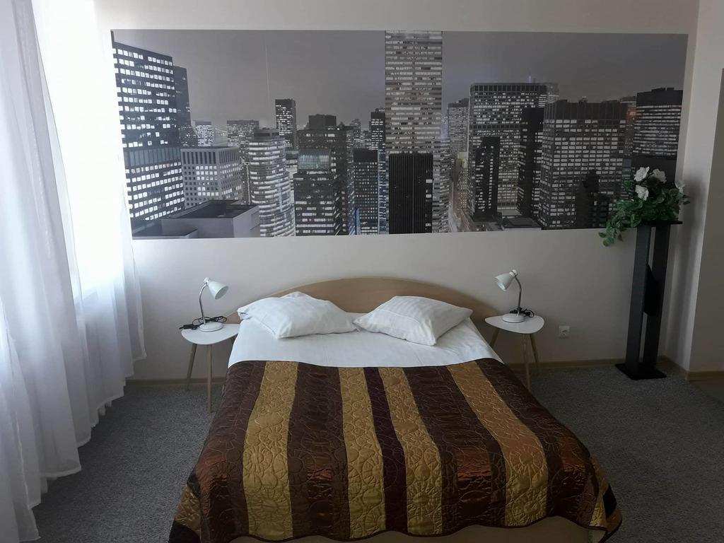 Vaivorykste Hotell Šiauliai Exteriör bild