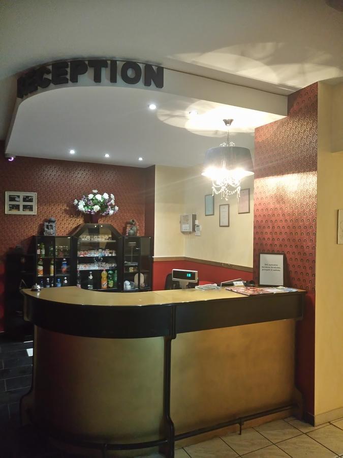 Vaivorykste Hotell Šiauliai Exteriör bild