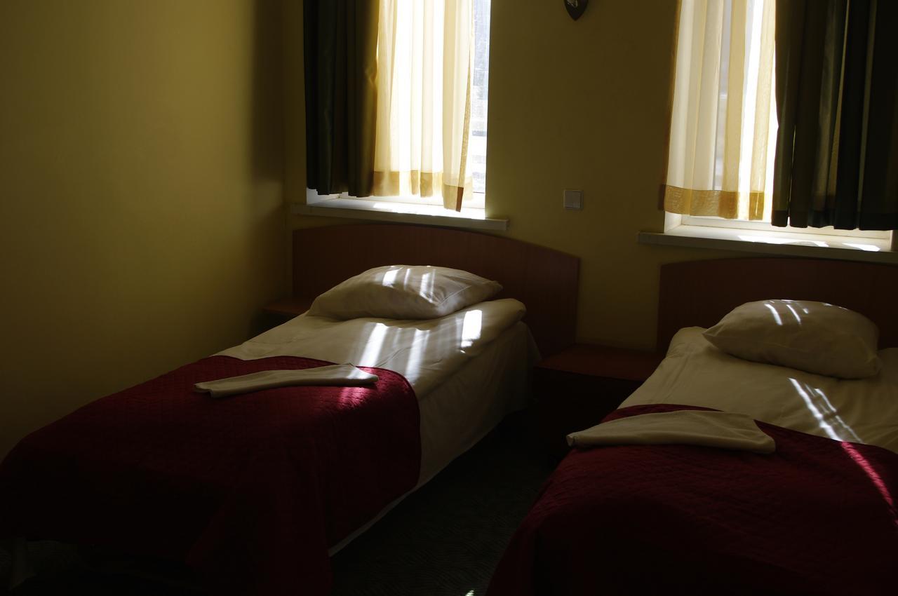 Vaivorykste Hotell Šiauliai Exteriör bild